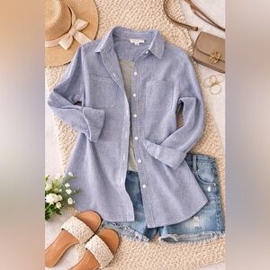 BeachLunchLounge Blue & White Striped Button Down– Size M Effortless & classic